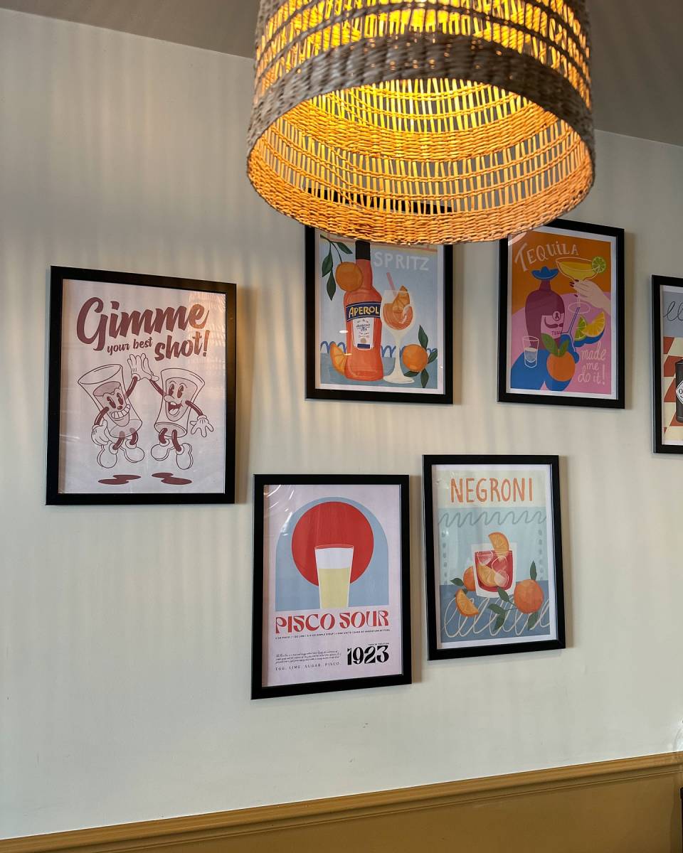 Privatisation restaurant à Dijon pour anniversaire adulte et bar à cocktails création place de la Liberté vers Dijon centre ville