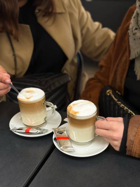 Restaurant pour événement privé avec cuisine du terroir et capacité extérieure importante à Dijon vers Dijon centre ville